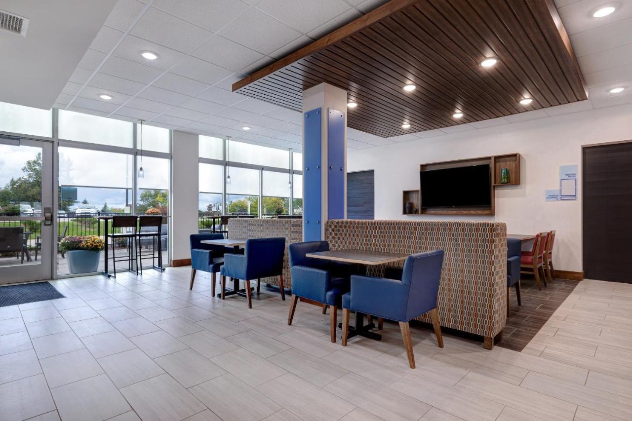Holiday Inn Express & Suites - Ann Arbor - University South By Ihg Eksteriør bilde