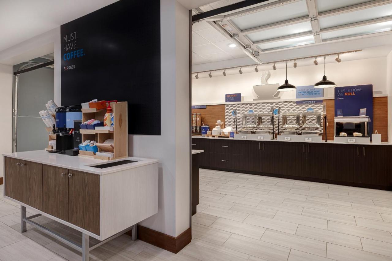 Holiday Inn Express & Suites - Ann Arbor - University South By Ihg Eksteriør bilde