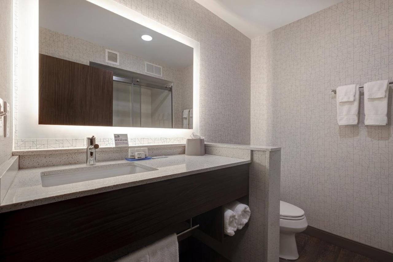 Holiday Inn Express & Suites - Ann Arbor - University South By Ihg Eksteriør bilde