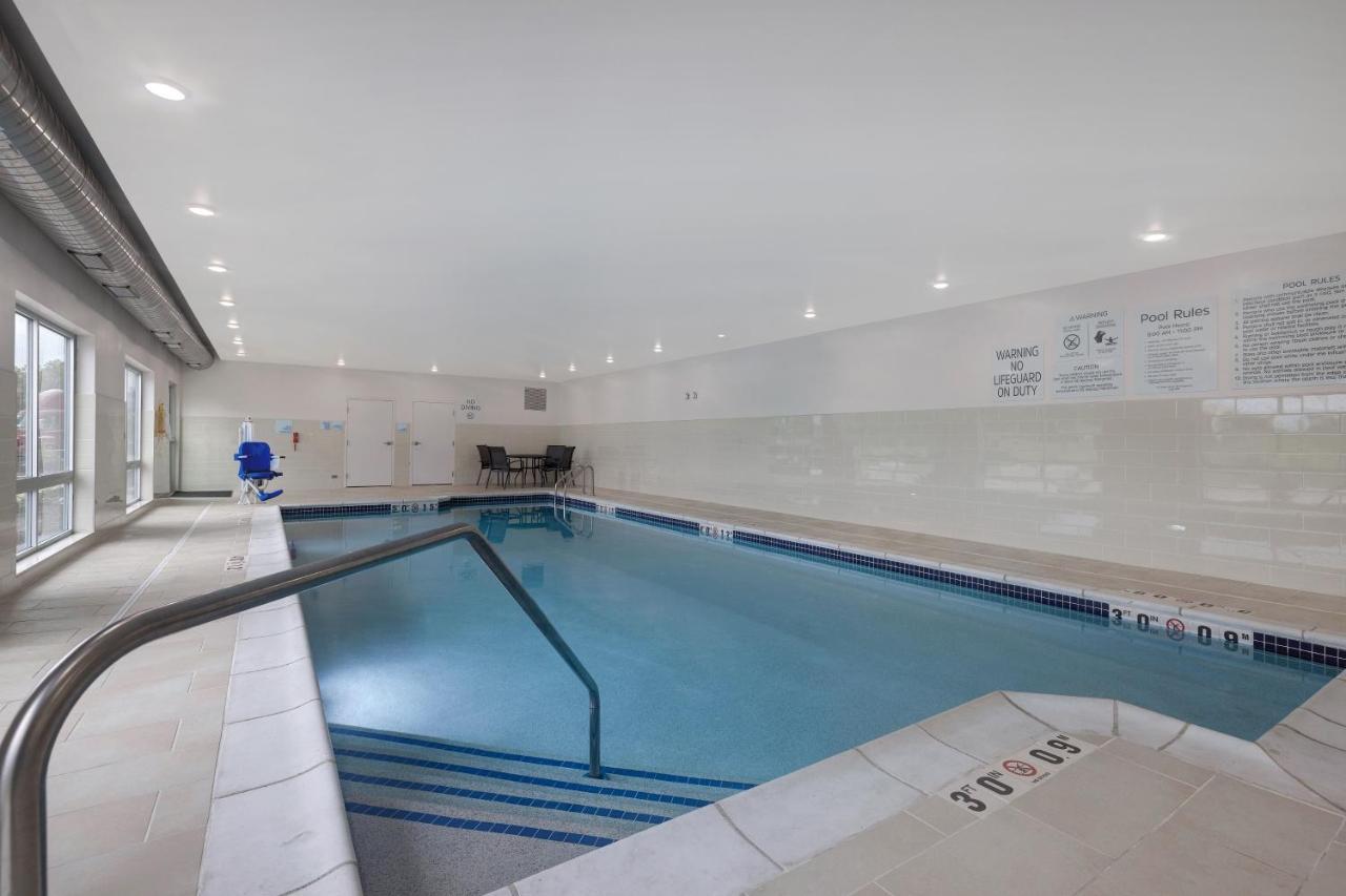 Holiday Inn Express & Suites - Ann Arbor - University South By Ihg Eksteriør bilde